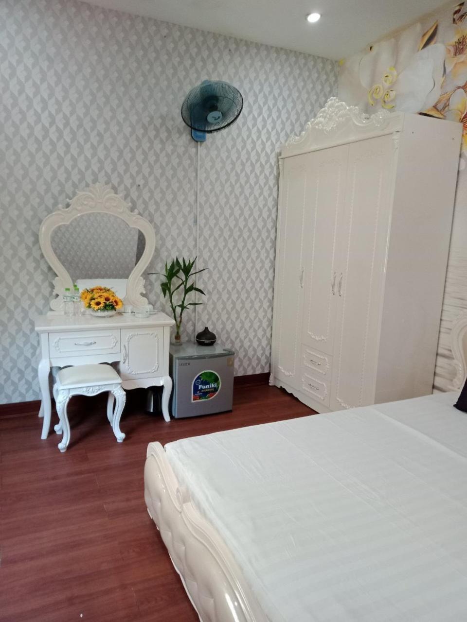 Khách sạn Hướng Dương Hanói Exterior foto