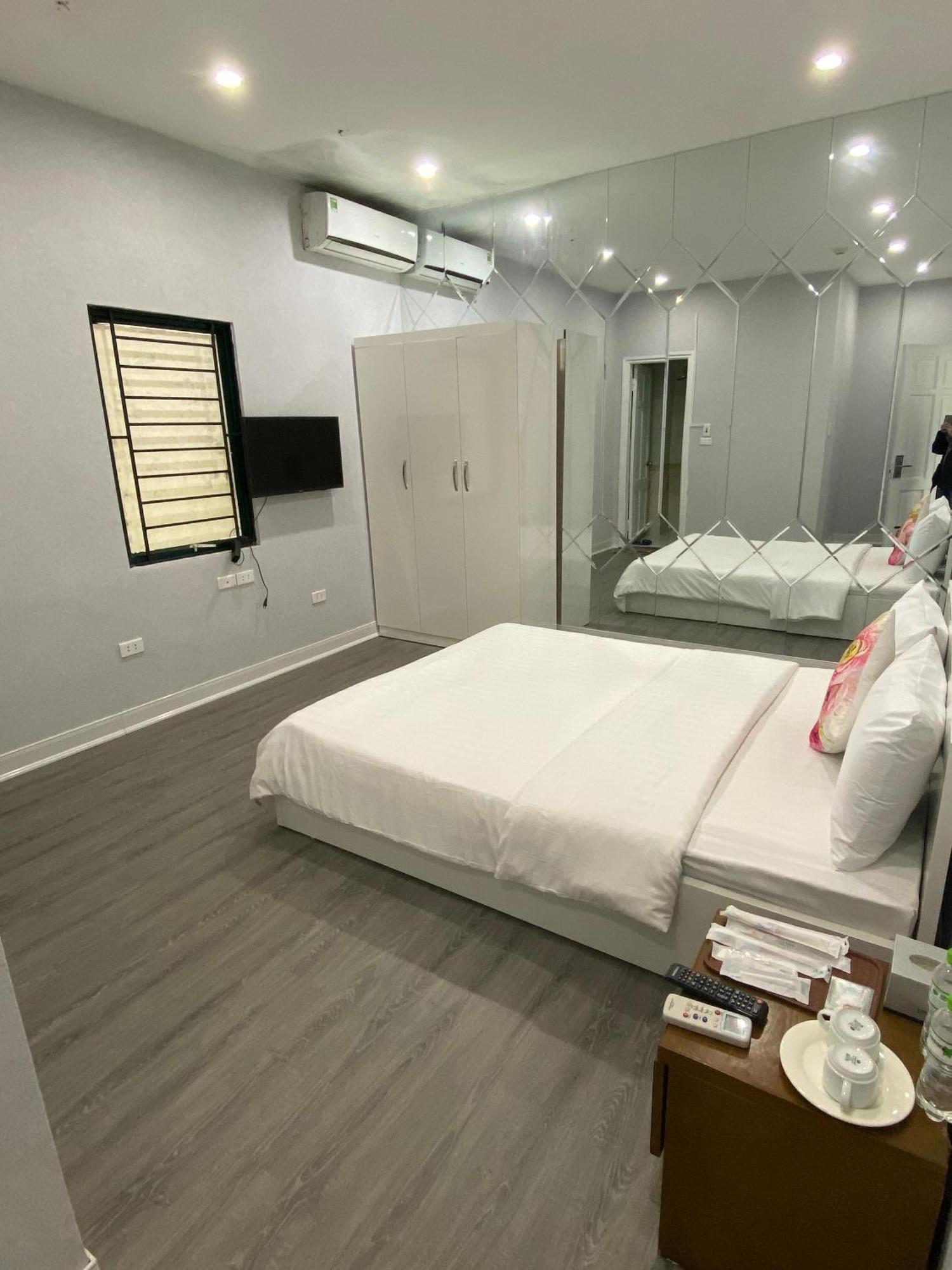 Khách sạn Hướng Dương Hanói Exterior foto